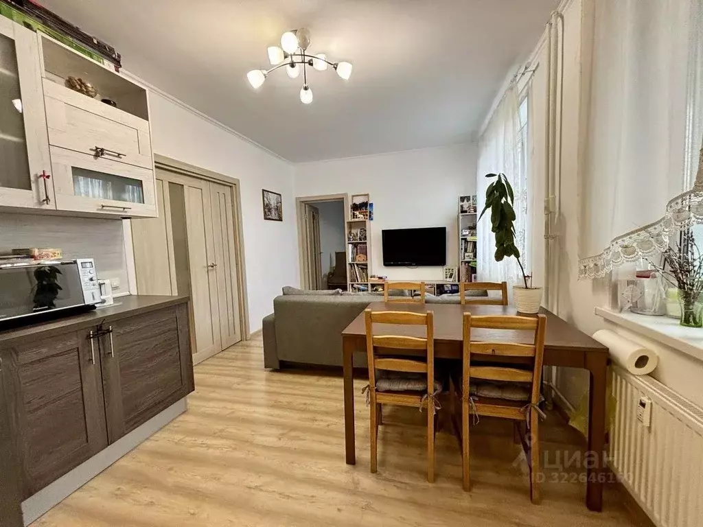 2-к кв. Ленинградская область, Мурино Всеволожский район, бул. ... - Фото 0