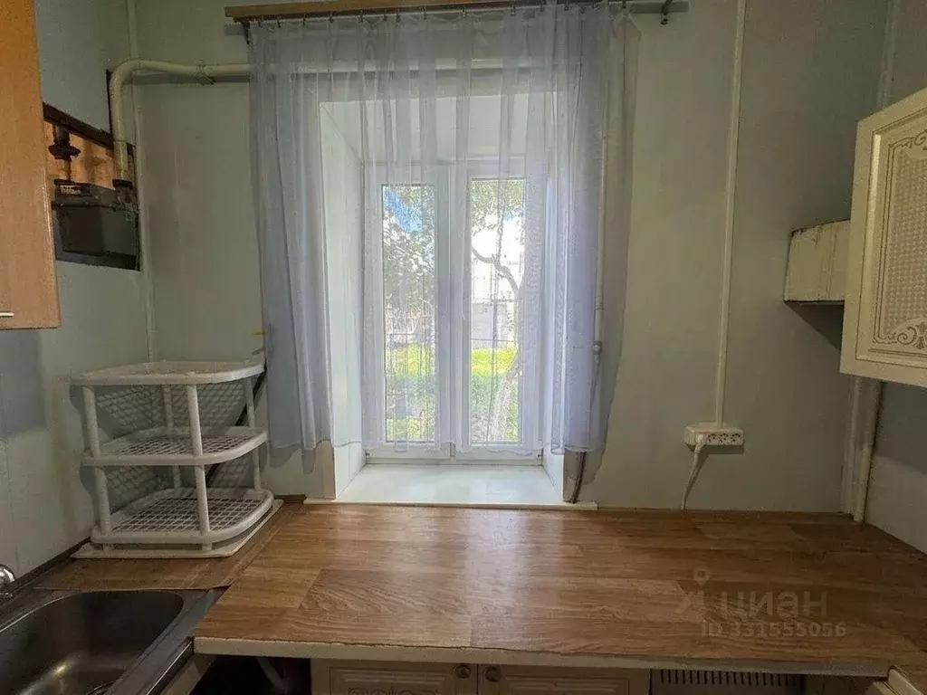 3-к кв. Курская область, Льгов ул. Ивана Франко, 16 (53.8 м) - Фото 1
