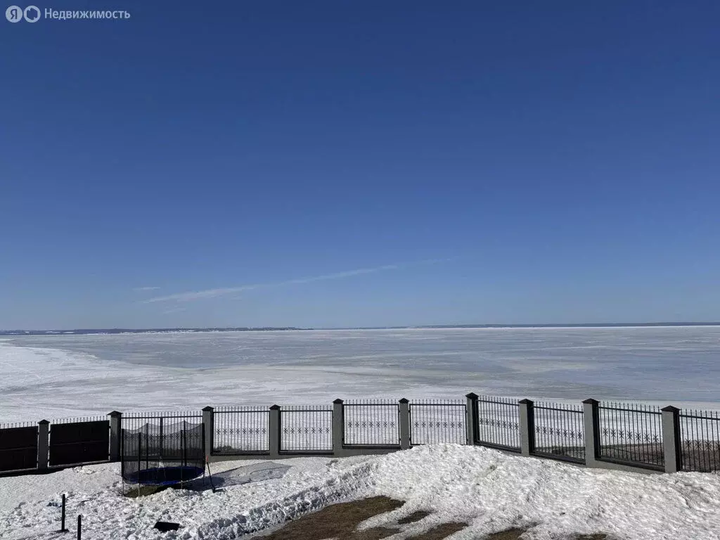 Дом в Пермский край, Добрянский муниципальный округ, село Висим (250 ... - Фото 2