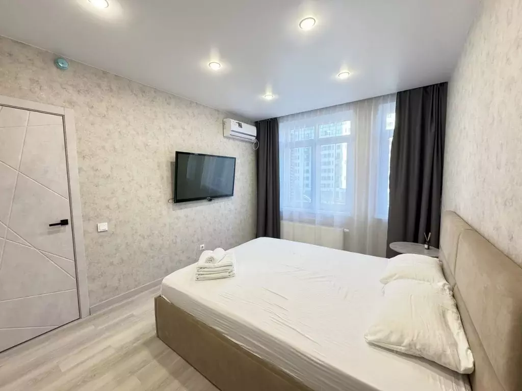 1-к кв. Тюменская область, Тюмень Харьковская ул., 76 (34.0 м) - Фото 1
