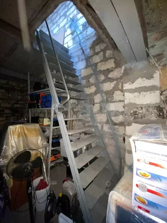 Гараж в Севастополь ул. Надежды Островской, 10Д (66 м) - Фото 1