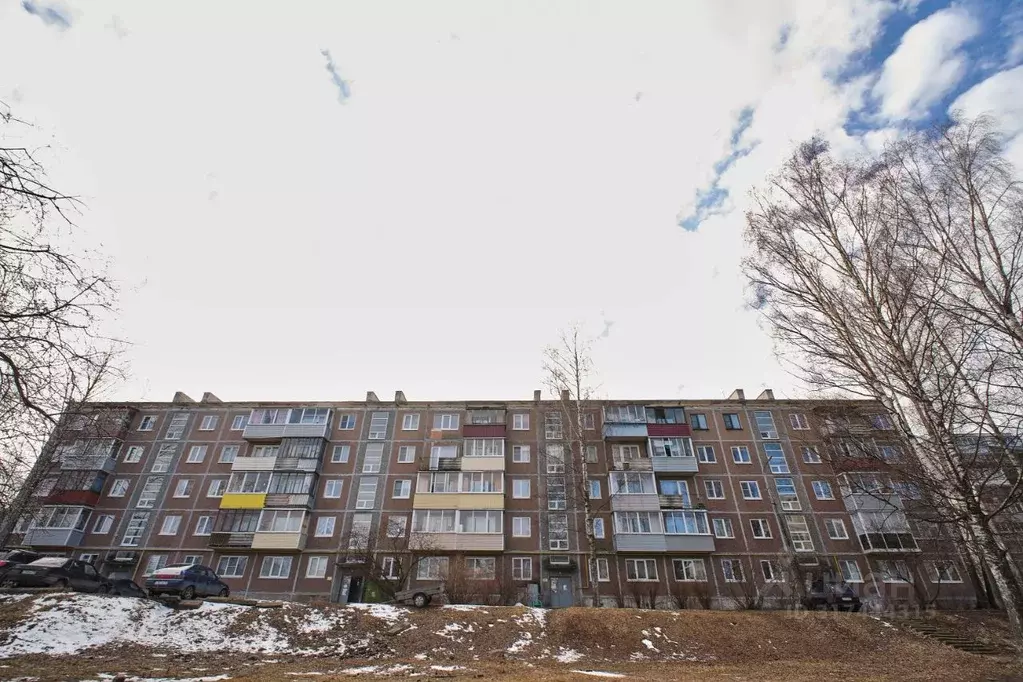 2-к кв. Карелия, Петрозаводск Нойбранденбургская ул., 12А (48.4 м) - Фото 0