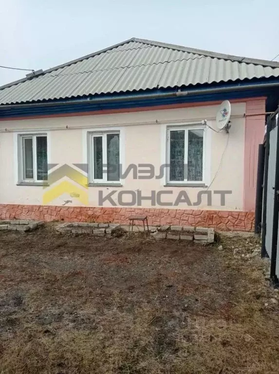 Дом в Омская область, Черлак рп ул. Зеленая, 1Б (71 м) - Фото 1