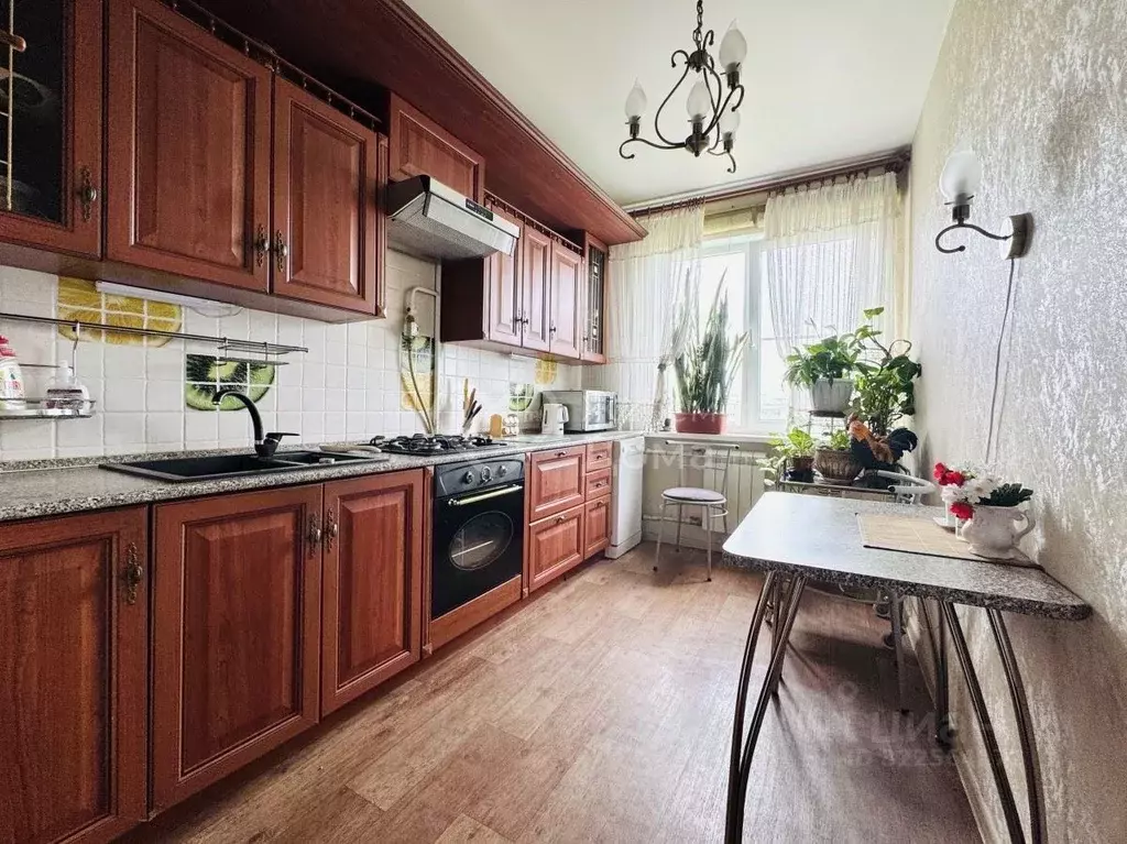 3-к кв. Волгоградская область, Волгоград бул. 30-летия Победы, 82 ... - Фото 1