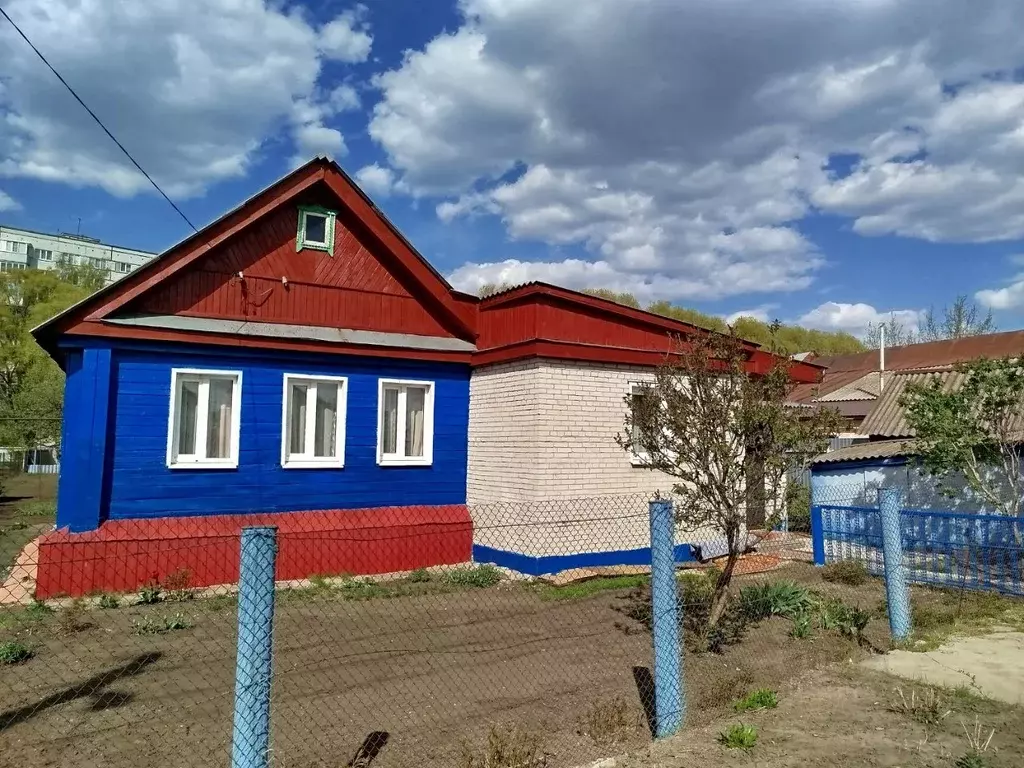 Дом в Пензенская область, Пенза ул. 2-я Проезжая, 9 (83 м) - Фото 0