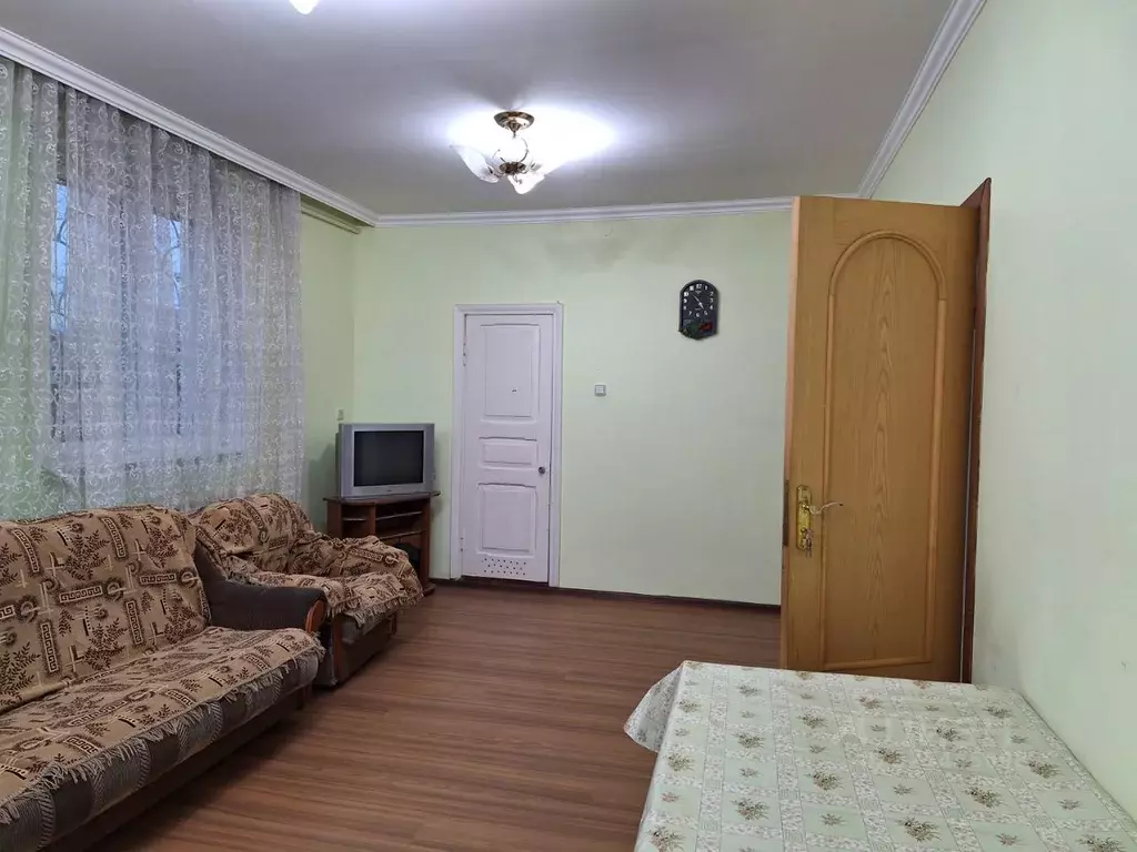 Дом в Северная Осетия, Владикавказ ул. Чехова (80 м) - Фото 1