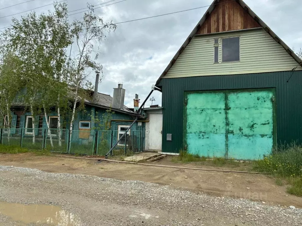Дом в Саха (Якутия), Якутск Мирнинская ул., 17 (120 м) - Фото 2