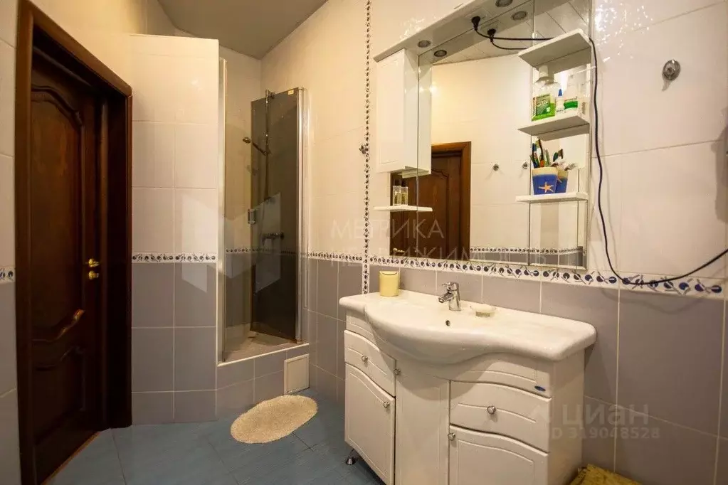 3-к кв. Тюменская область, Тюмень Водопроводная ул., 6 (134.0 м) - Фото 1