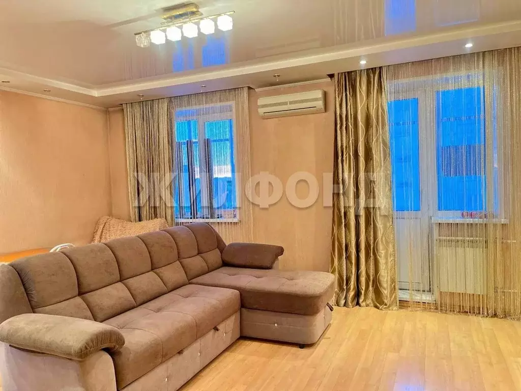 1-к кв. Хакасия, Абакан ул. Кирова, 99Б (56.0 м) - Фото 1