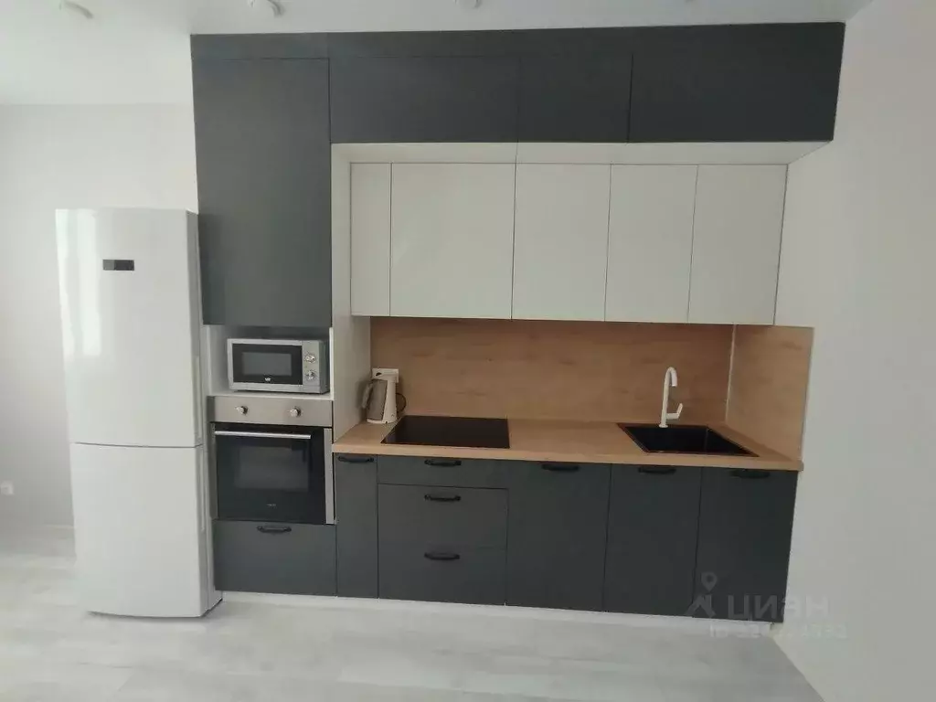 2-к кв. Тюменская область, Тюмень Дамбовская ул., 29к1 (59.0 м) - Фото 1