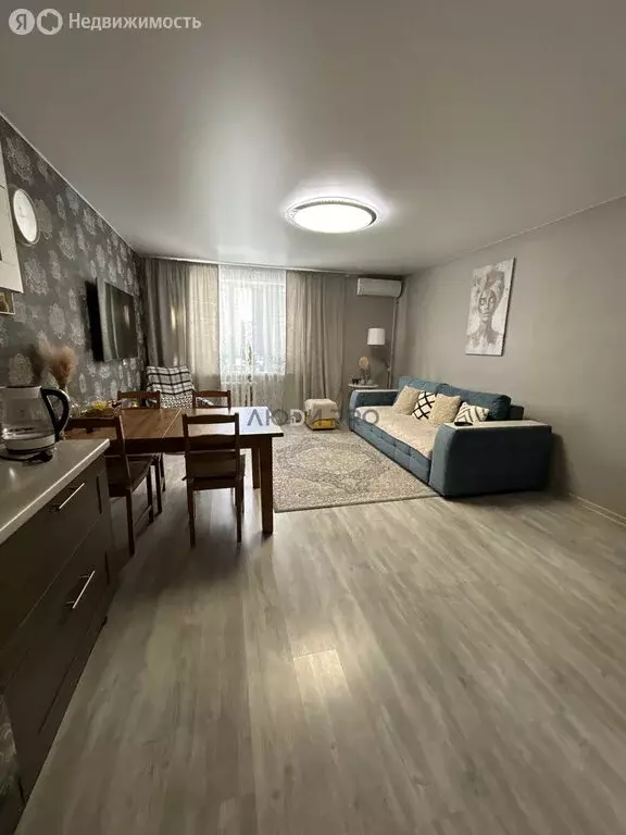 3-комнатная квартира: Уфа, Дагестанская улица, 23 (66.8 м) - Фото 1