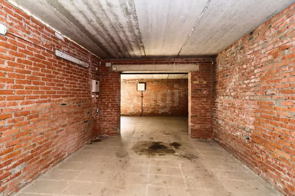 Гараж в Томская область, Томск ул. Интернационалистов, 8/3 (20 м) - Фото 1