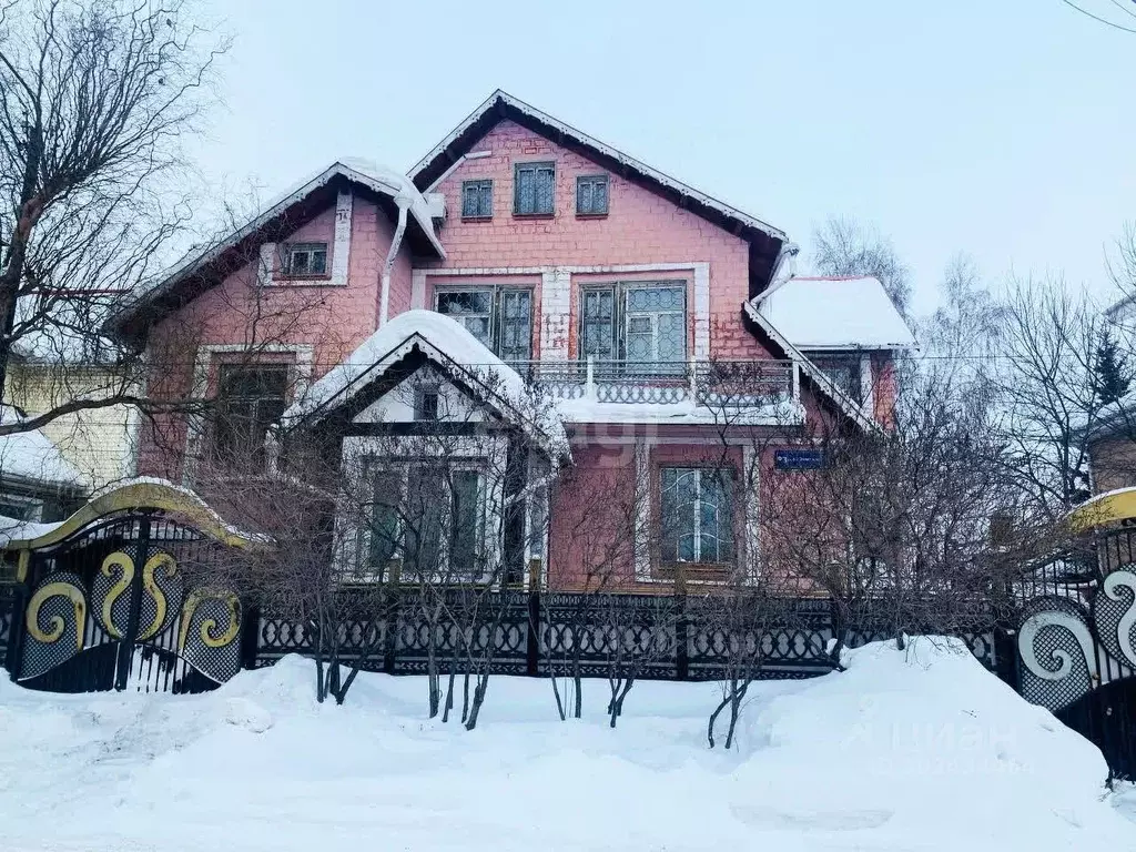 Дом в Челябинская область, Челябинск ул. 4-я Электровозная, 93 (442 м) - Фото 0