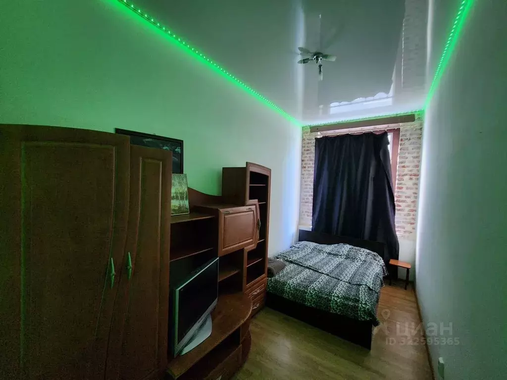 Комната Санкт-Петербург Новороссийская ул., 47 - Фото 1