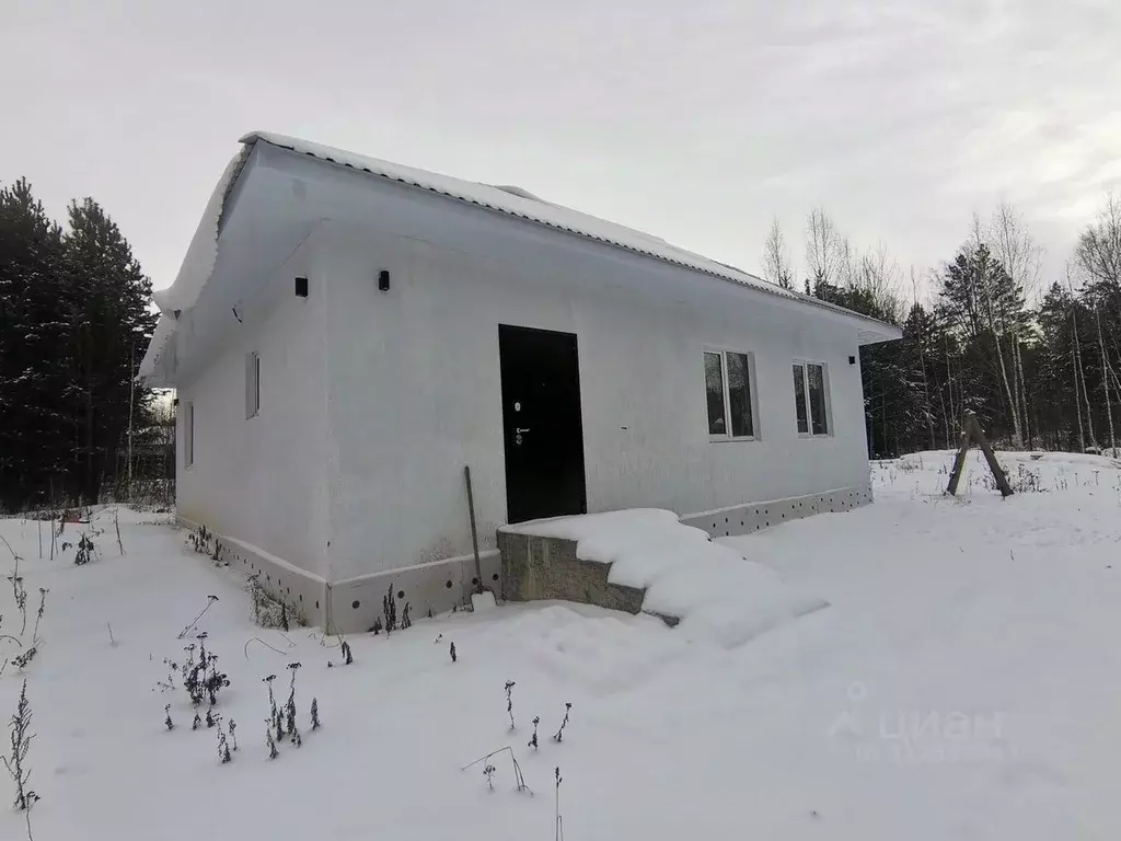 Дом в Свердловская область, Заречный ул. Ольховая (110 м) - Фото 1