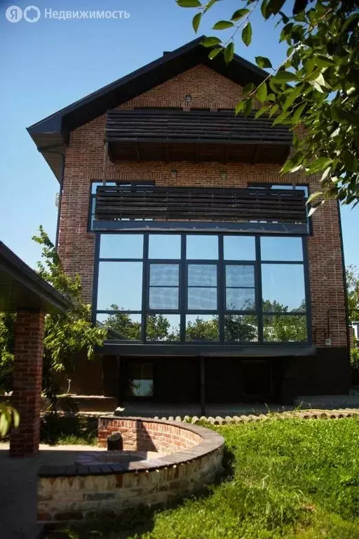 Дом в Аксай, улица 8 Марта, 23 (230 м) - Фото 2