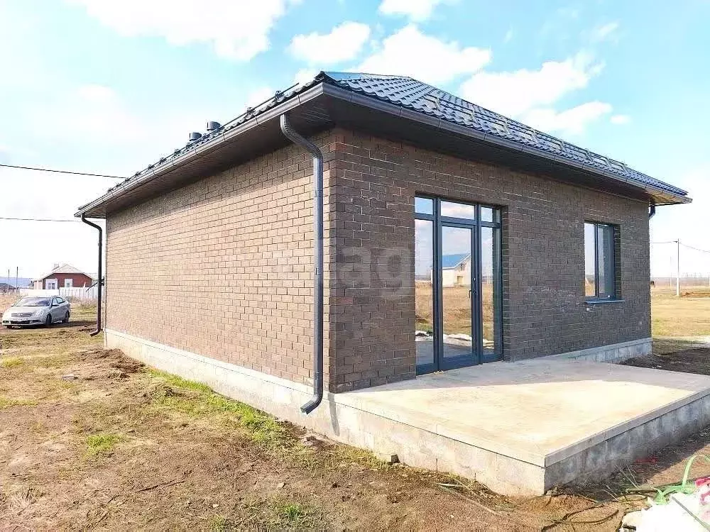 Дом в Белгородская область, Новый Оскол ул. Кедровая, 17 (82 м) - Фото 2