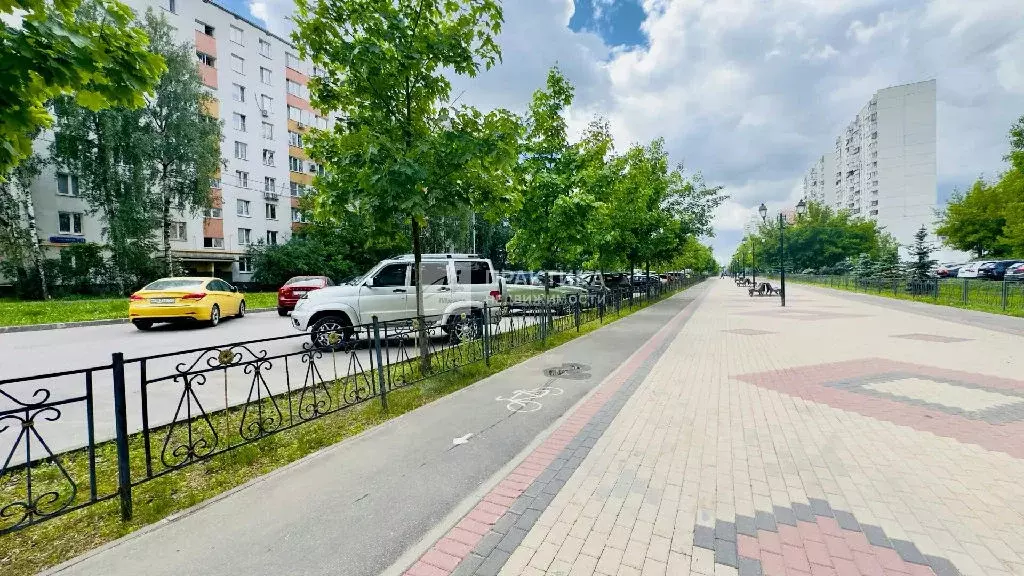 Продается 3-комнатная квартира - Фото 2