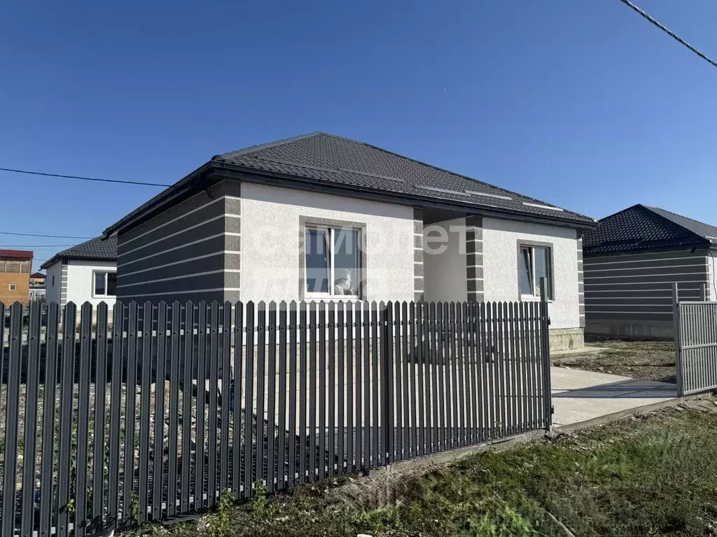 Дом в Краснодарский край, Новороссийск городской округ, Семигорский ... - Фото 1