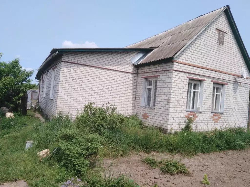 Дом в Брянская область, Жуковка 1-й Заречный туп., 1 (101 м) - Фото 1