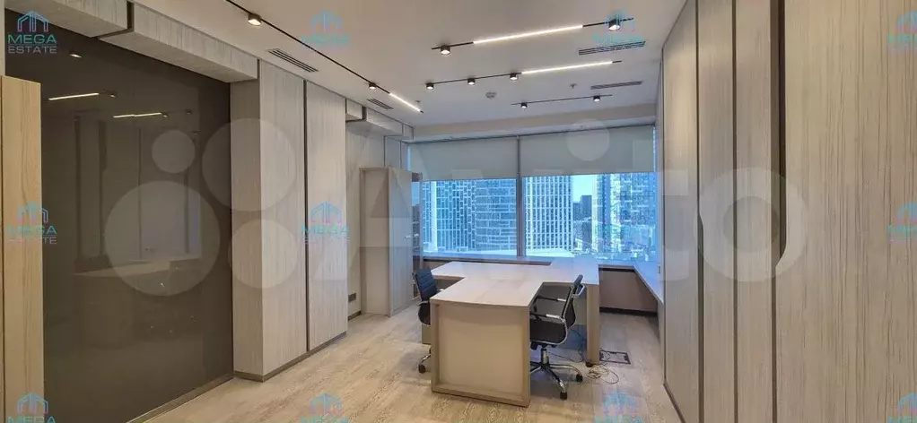 Офис с ремонтом, 296 м, в БЦ  А  класса, в Москва-Сити - Фото 1