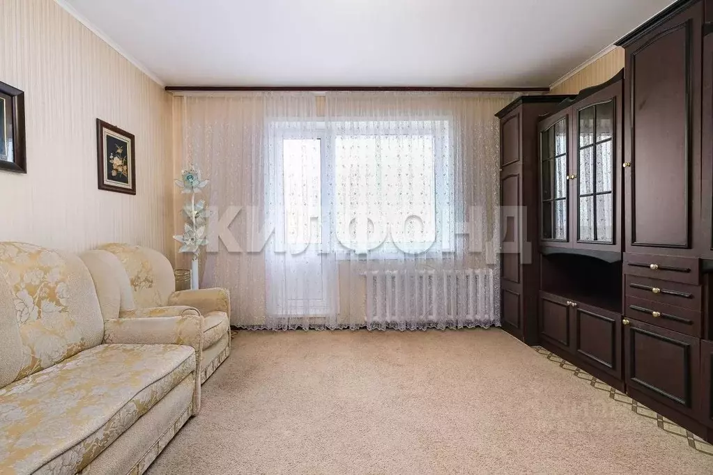 3-к кв. Новосибирская область, Новосибирск ул. Федосеева, 3 (64.1 м) - Фото 0