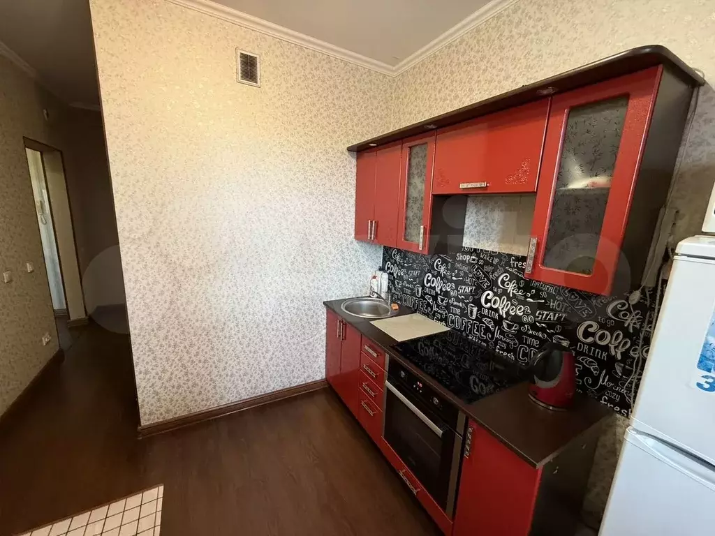 1-к. квартира, 40 м, 6/9 эт. - Фото 1