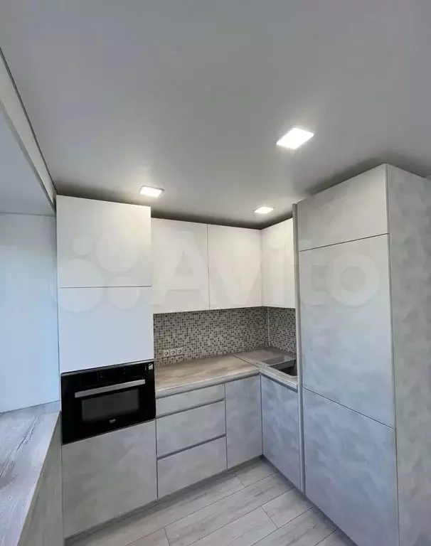 1-к. квартира, 31 м, 5/5 эт. - Фото 0