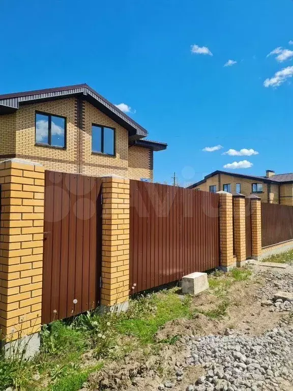 Таунхаус в Тульская область, Тула городской округ, пос. Петровский ... - Фото 2