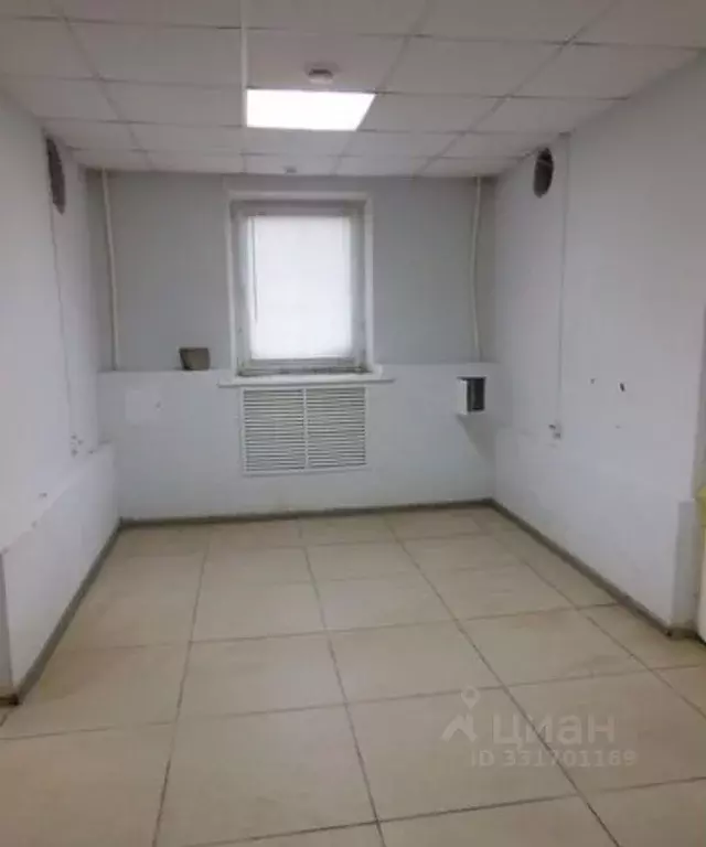 Помещение свободного назначения в Челябинская область, Челябинск ул. ... - Фото 1