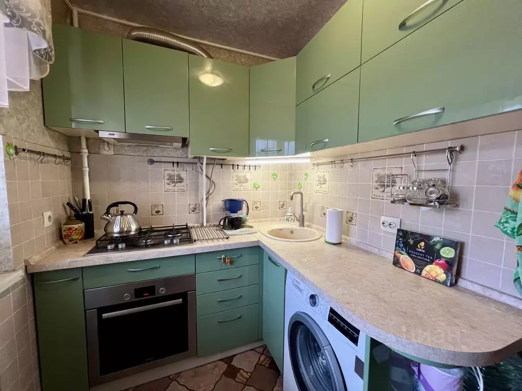 3-к кв. Ростовская область, Таганрог ул. Чехова, 271Г (55.1 м) - Фото 0