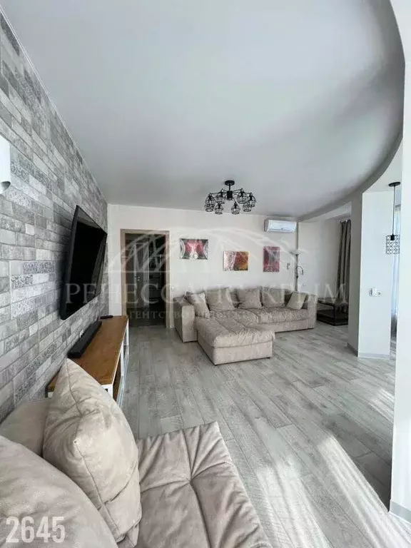 2-к кв. Севастополь просп. Генерала Острякова, 244к7 (75.0 м) - Фото 1