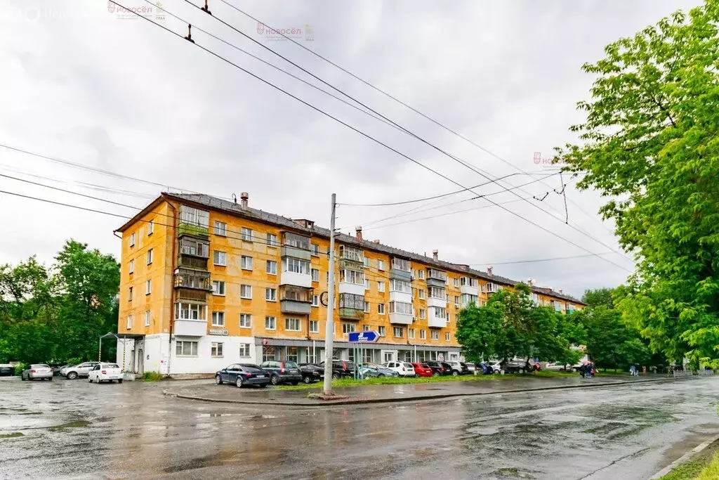 1-комнатная квартира: Екатеринбург, улица Ильича, 50 (30 м) - Фото 1