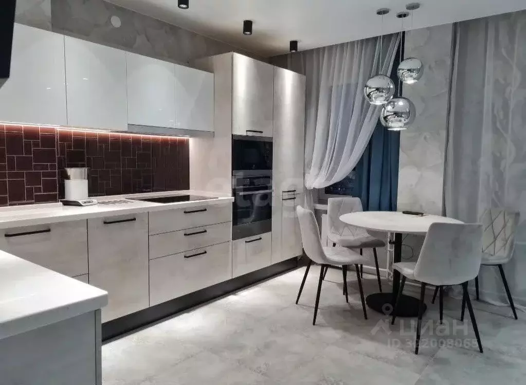 Студия Иркутская область, Иркутск Байкальская ул., 234В/2 (38.7 м) - Фото 1