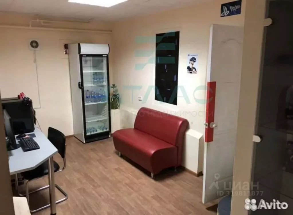 Помещение свободного назначения в Крым, Симферополь ул. 60 лет ... - Фото 2