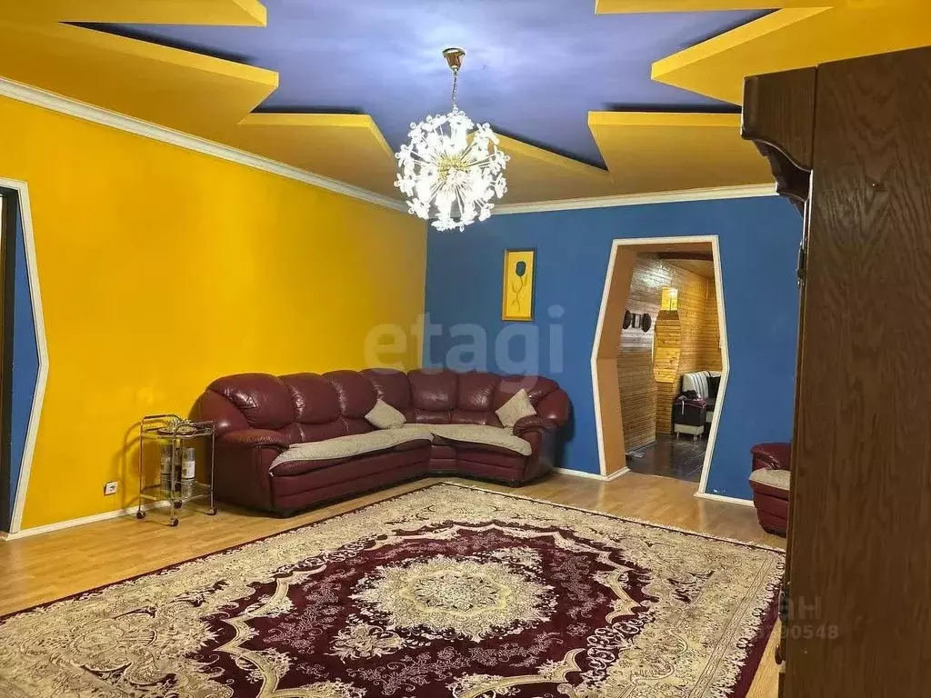 Дом в Северная Осетия, Владикавказ ул. Таболова, 11 (150 м) - Фото 1