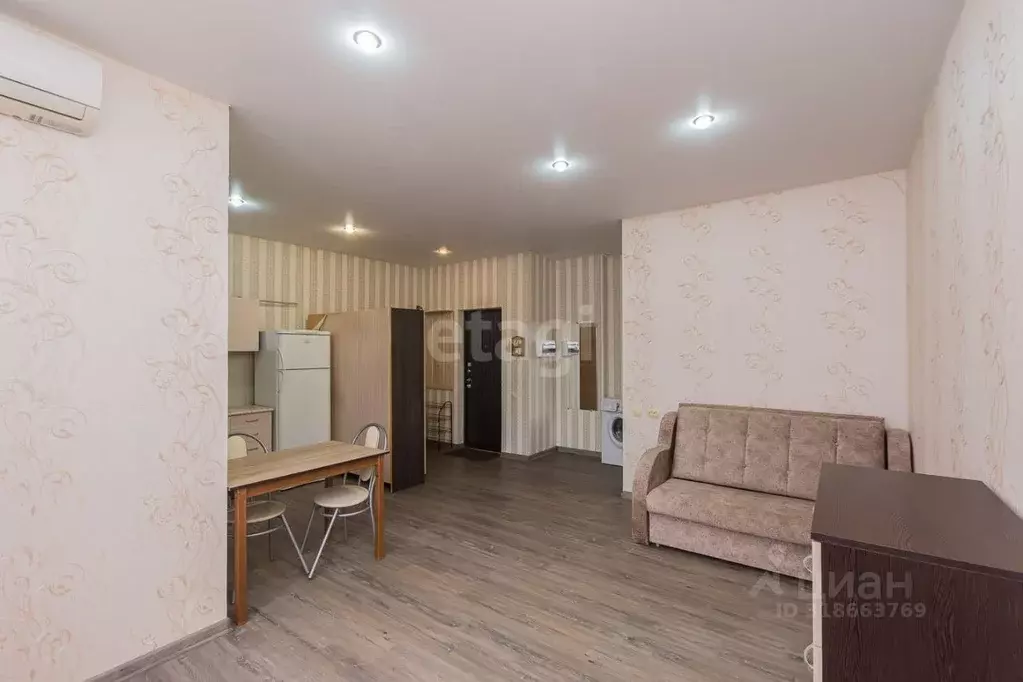 Студия Краснодарский край, Краснодар ул. Селезнева, 4/15к2 (32.8 м) - Фото 0
