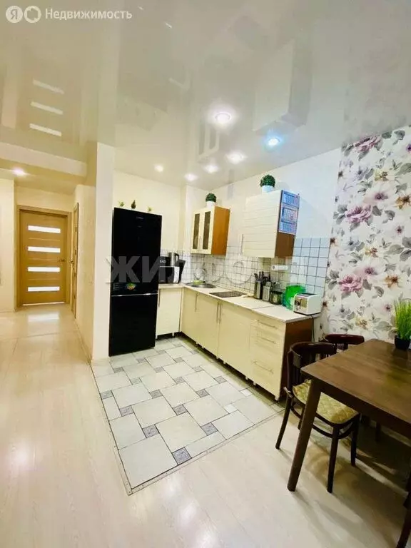 1-комнатная квартира: Абакан, улица Торосова, 15А (47.1 м) - Фото 0