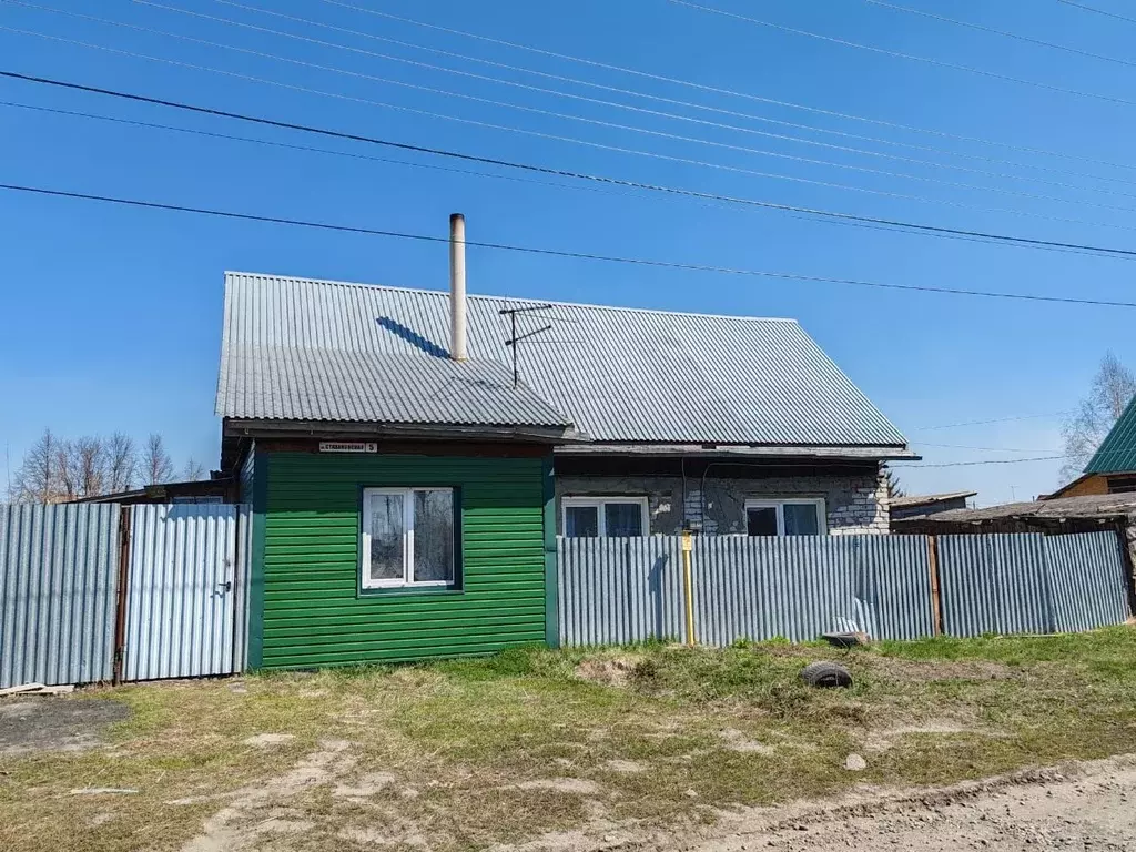 Дом в Алтайский край, Новоалтайск Стахановская ул. (40 м) - Фото 0