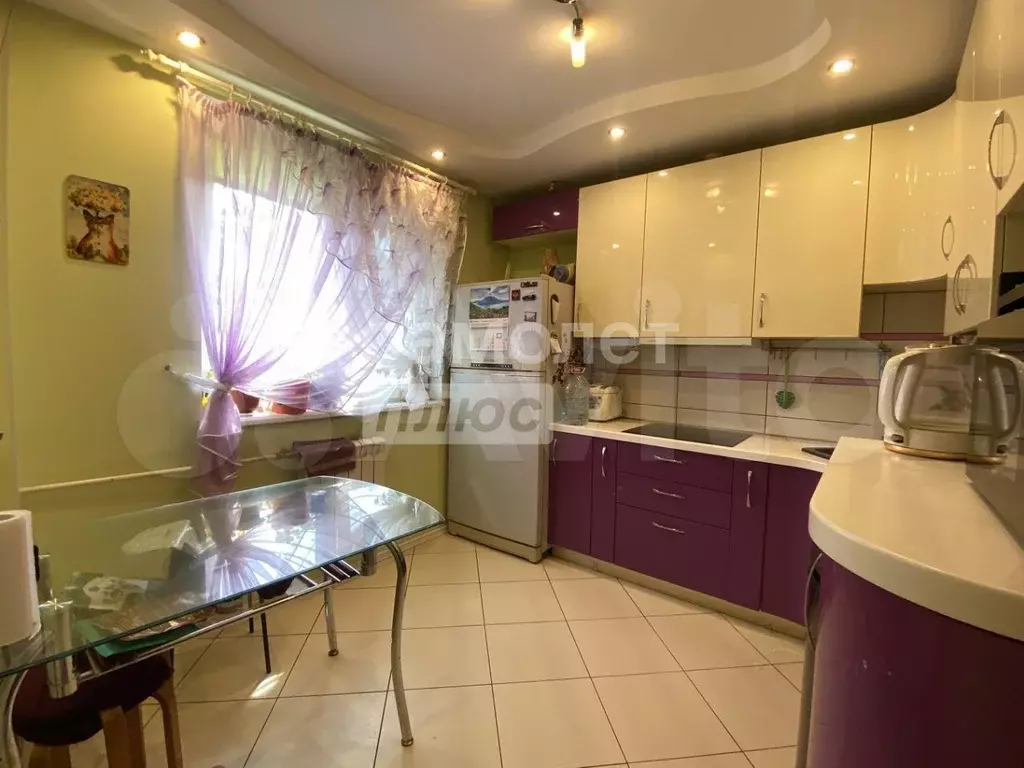 3-к. квартира, 71 м, 2/25 эт. - Фото 1