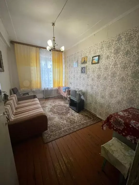 Доля в 3-к. квартире, 50 м, 2/3 эт. - Фото 1