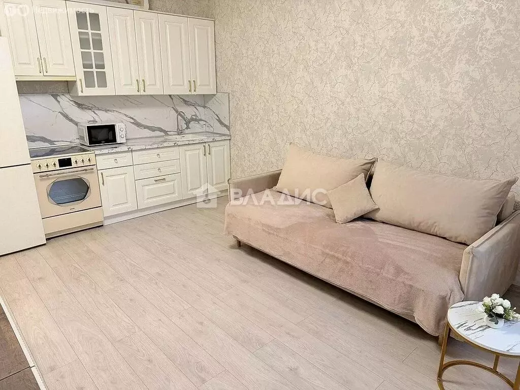 Квартира-студия: Москва, район Троицк, 1-я Нововатутинская улица, 3 ... - Фото 2