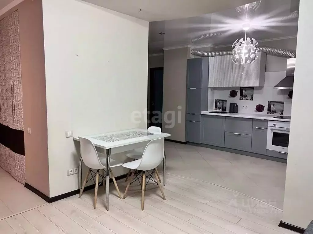 2-к кв. Татарстан, Казань просп. Ямашева, 51 (59.0 м) - Фото 1
