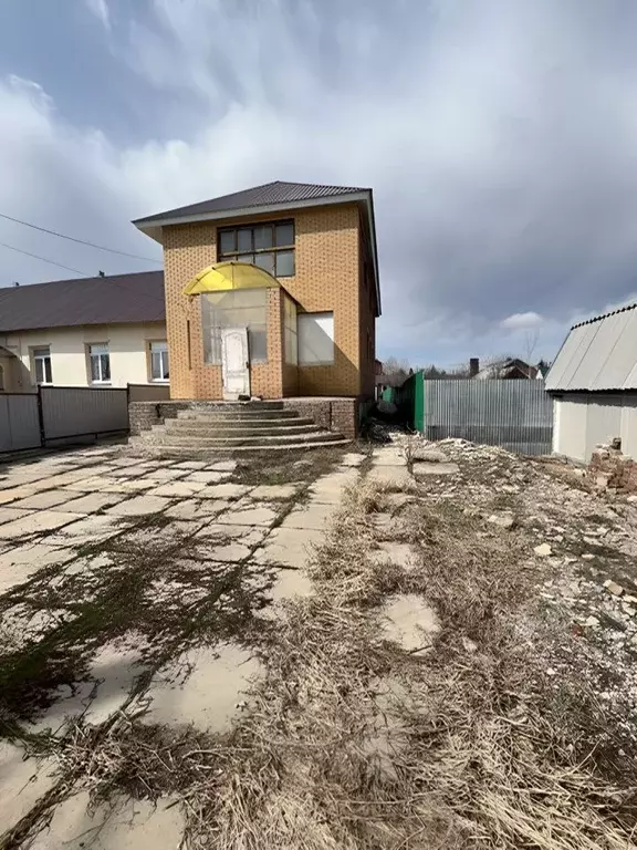 Дом в Башкортостан, Кумертау ул. Аксакова (154 м) - Фото 0