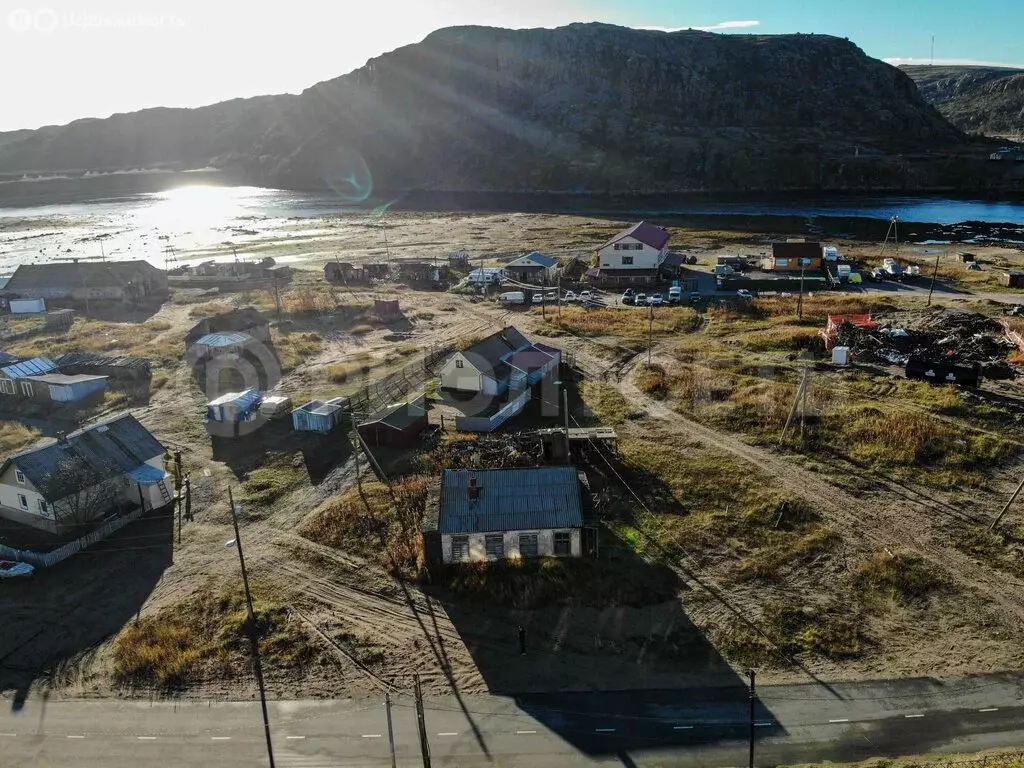 Участок в село Териберка, Мурманская улица (7 м) - Фото 0