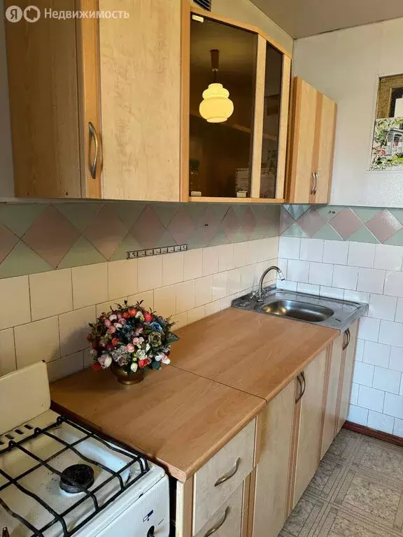 2-комнатная квартира: Баксан, Эльбрусская улица, 15 (50 м) - Фото 0
