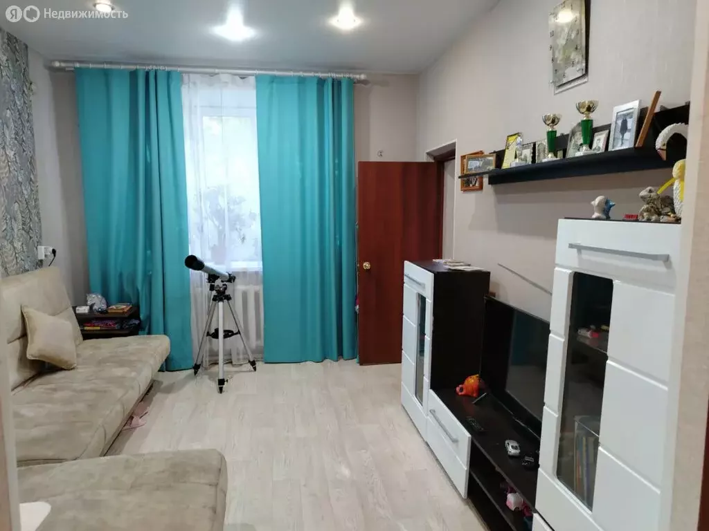 3-комнатная квартира: Суксун, Северная улица, 20 (54.3 м) - Фото 1