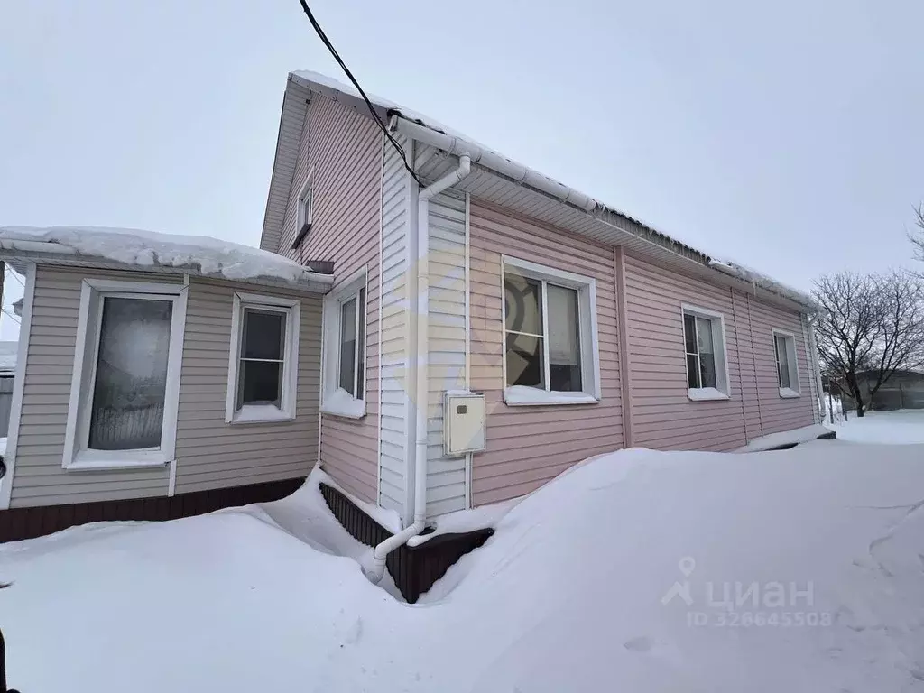 Дом в Белгородская область, Старооскольский городской округ, с. ... - Фото 1