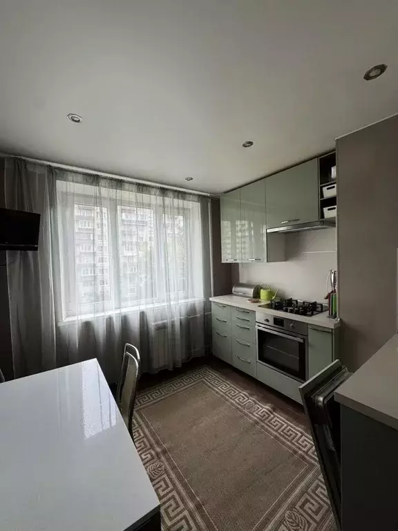 3-к кв. Санкт-Петербург Октябрьская наб., 124К2 (80.0 м) - Фото 1