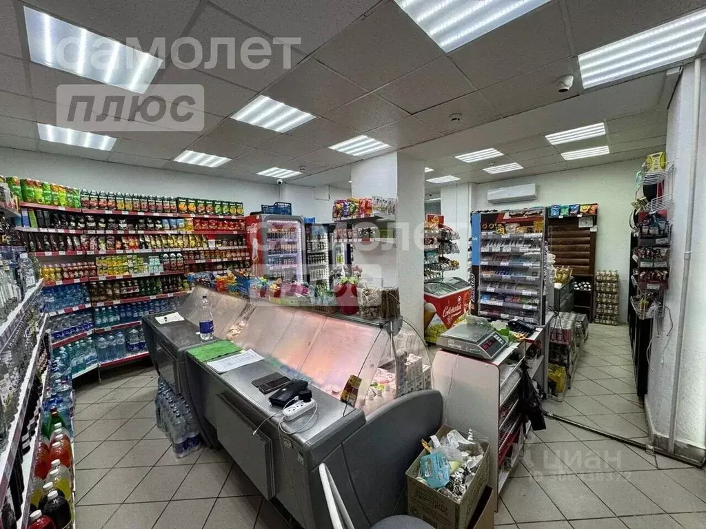 Торговая площадь в Тюменская область, Тюмень ул. Станционная, 16Б (109 ... - Фото 2